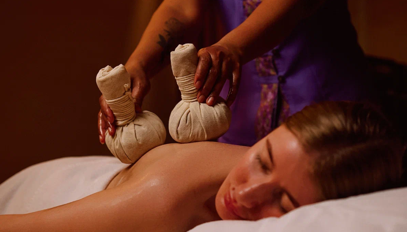 Home massage services in Dubai